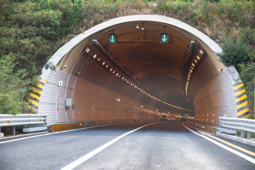 Segurança Rodoviária: 4 tecnologias que podem ser aplicadas em túneis